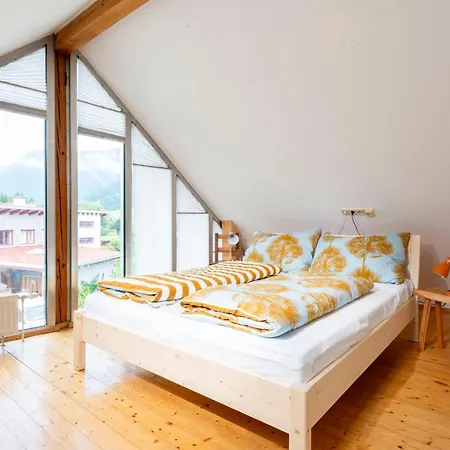 Apartments Sopherl - By Mynests Aich  Extérieur photo