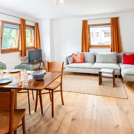 Apartments Sopherl - By Mynests Aich  Extérieur photo